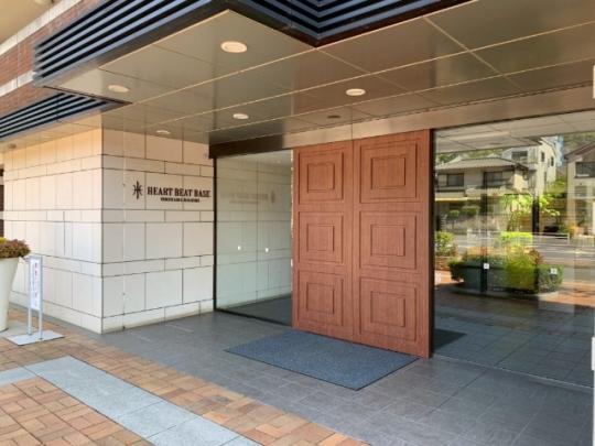 �G���g�����X