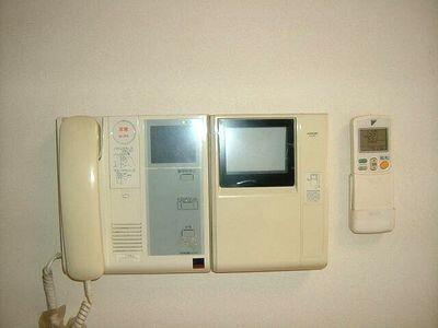 ���j�^�[�t���C���^�[�z���ł�