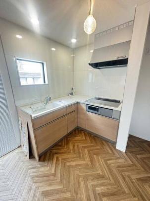 �V�X�e���L�b�`��