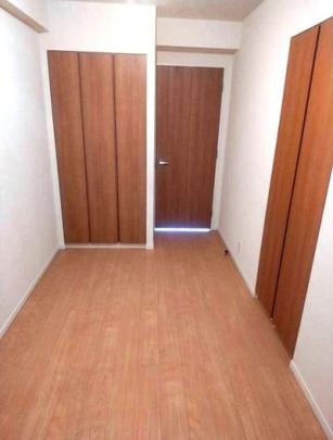 �N���[�[�b�g�L��