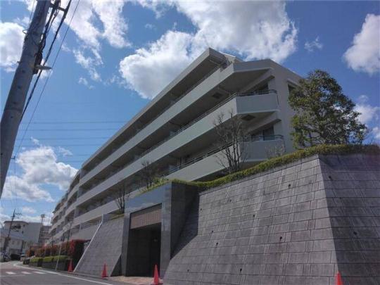 オートロック完備