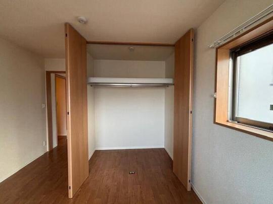 �N���[�[�b�g�L��