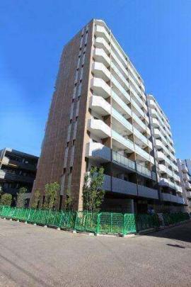 オートロック完備