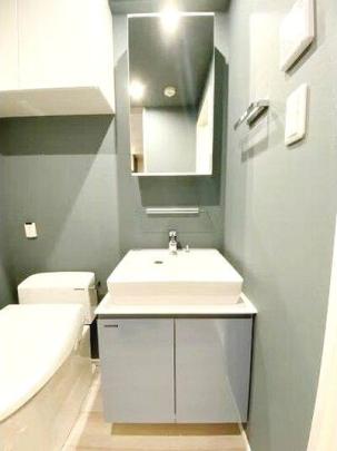 �Ɨ����ʑ�