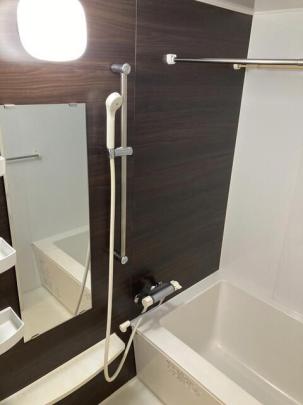 浴室乾燥機付きです