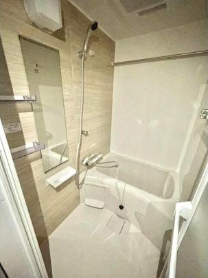 �o�X���[��