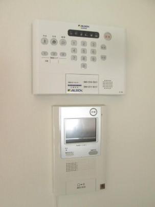 ���j�^�t�I�[�g���b�N