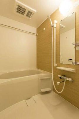 �o�X���[��