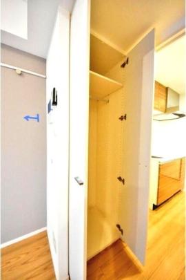 �N���[�[�b�g�t��