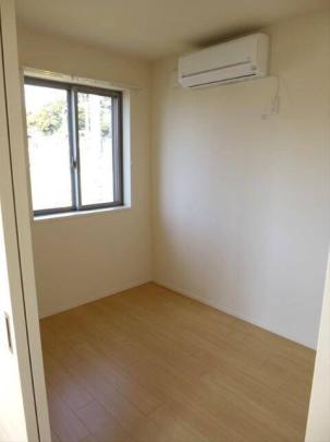 �G�A�R������