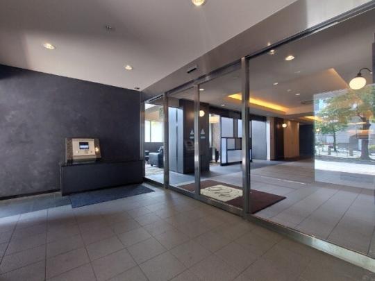 �G���g�����X