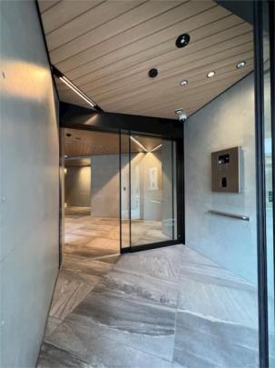 �G���g�����X