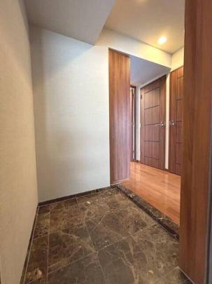 �G�A�R������