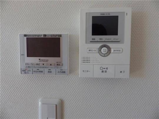 ���j�^�t���C���^�[�z������܂�