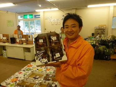 新鮮な地元産の食材より取り見取り!