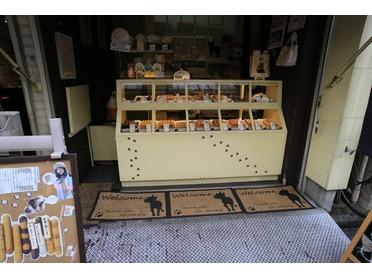 『猫の額くらいのお店』だそうです☆