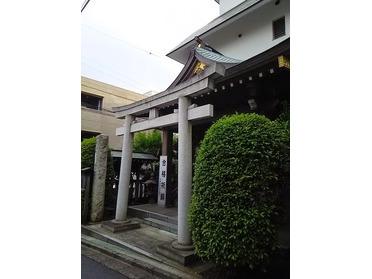 コンクリートの建物で意外と近代っぽい