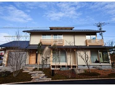 重厚感漂うモデルルハウス!木のぬくもりを実感!