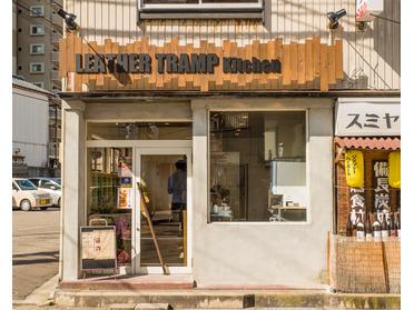 駐車場は近隣コインパーキングをお使いください