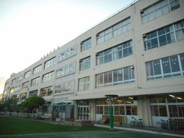小学校だ!