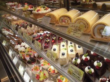 美味しそうなケーキがズラーっと♪