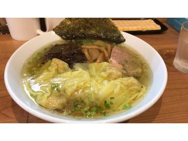 海老わんたん麺