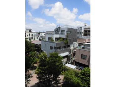 裏から見るとラピュタっぽい 裏から見るとラピュタっぽい