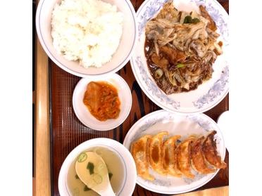 ホイコーローと餃子のセットです