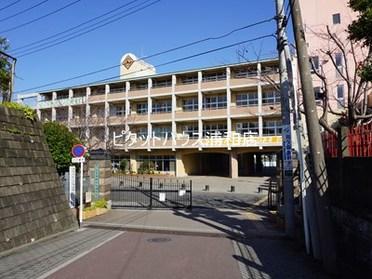 大谷場東小学校と併設