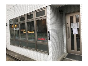 テナントビルの1階にある