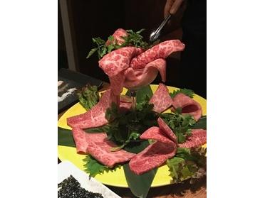 にく