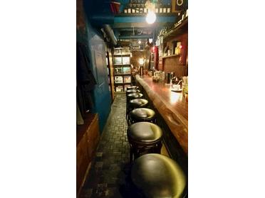 落ち着いた店内