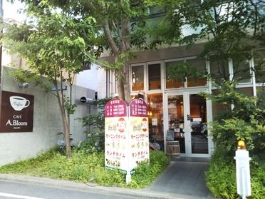 丸の内の隠れ家的CAFEです!