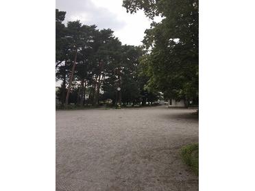 広場から眺めです。
