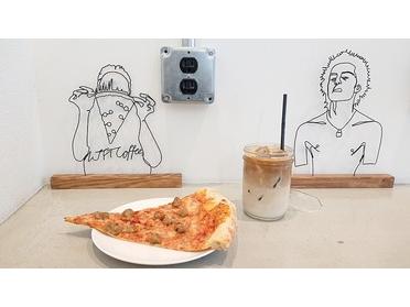 ハーブソーセージのピザ