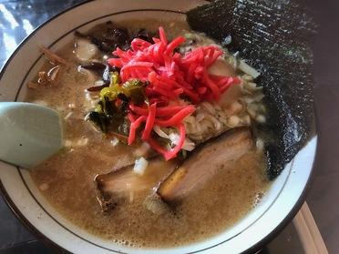 トンコツらーめん全部のせ