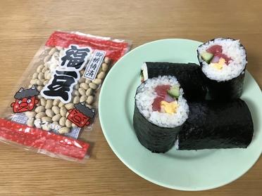 無言で食べた恵方巻。