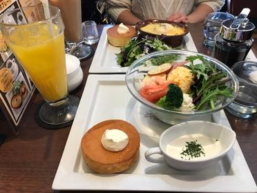 甘いスフレパンケーキのセット♪