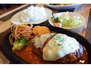 ランチセットのハンバーグ