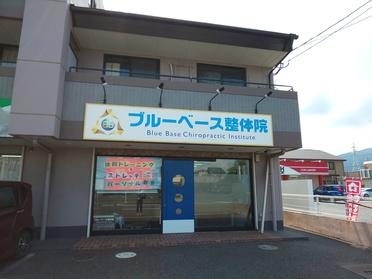 下貫のユニクロさんの隣なのですぐわかります♪