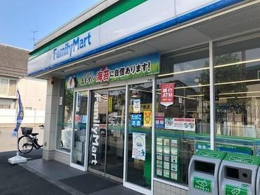 ファミリーマートです。