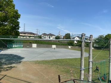 グラウンド