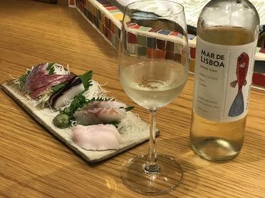 旬のお魚とポルトガルの白ワイン