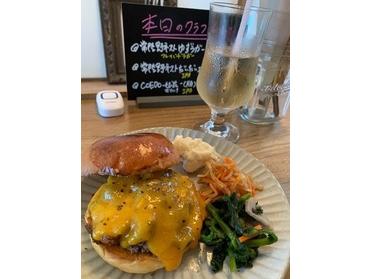 チーズとトロトロバーガー