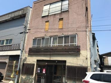店の外観です☆