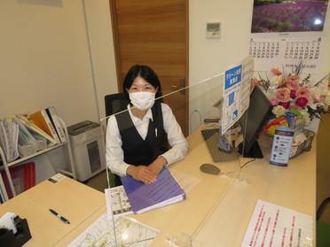 マスク着用して接客させていただきます