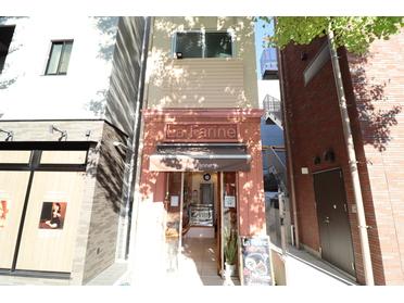 すらっとした店舗外観です。 すらっとした店舗外観です。