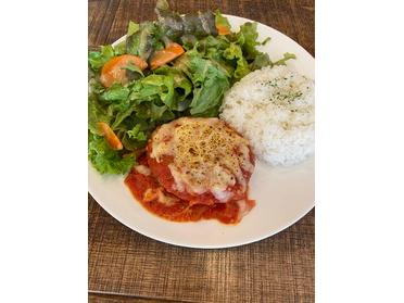 ボリュームたっぷりのお得ランチ