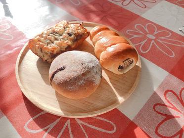リーズナブルで美味しいパンの数々☆