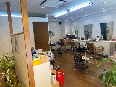 落ち着いた雰囲気の店内の雰囲気♪